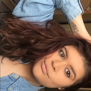 Meet your Posher, Colleen